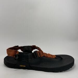 Bedrock Cairn Evo C Active Sandals Womens Size 10 Vibram Trek EVO, Mens 9 Orange